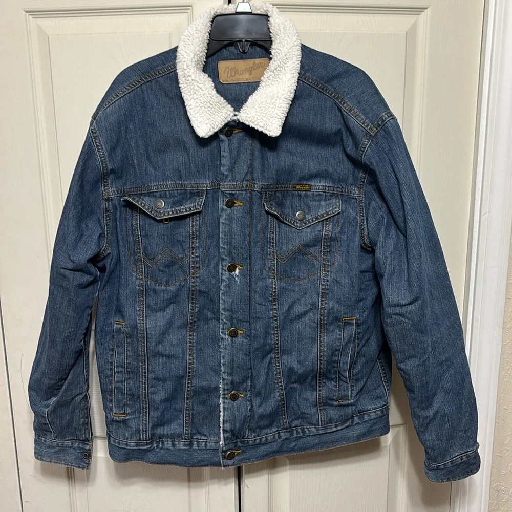 Men’s Wrangler Denim Jacket - Picture 1 of 4